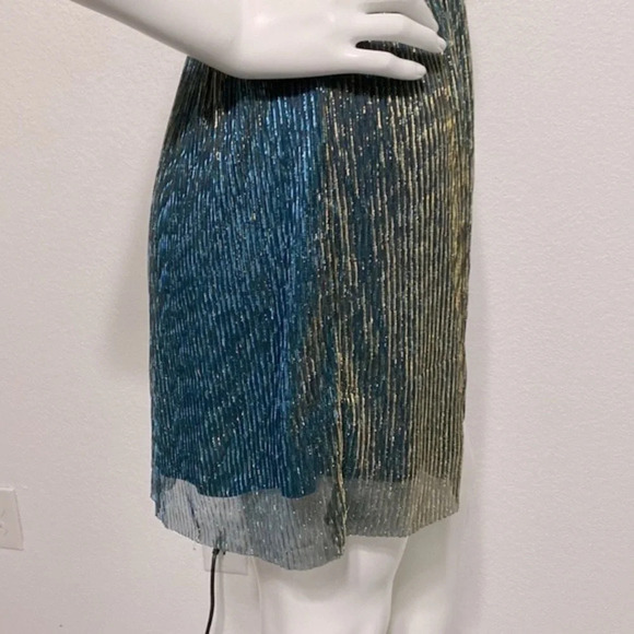 Lulu’s Ailey Gold and Teal Metallic Plunge Skater Dress Size Small - Picture 9 of 12